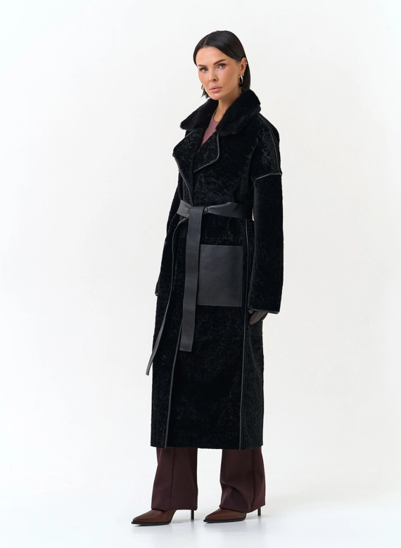 Женская двухсторонняя дубленка с английским воротником фото