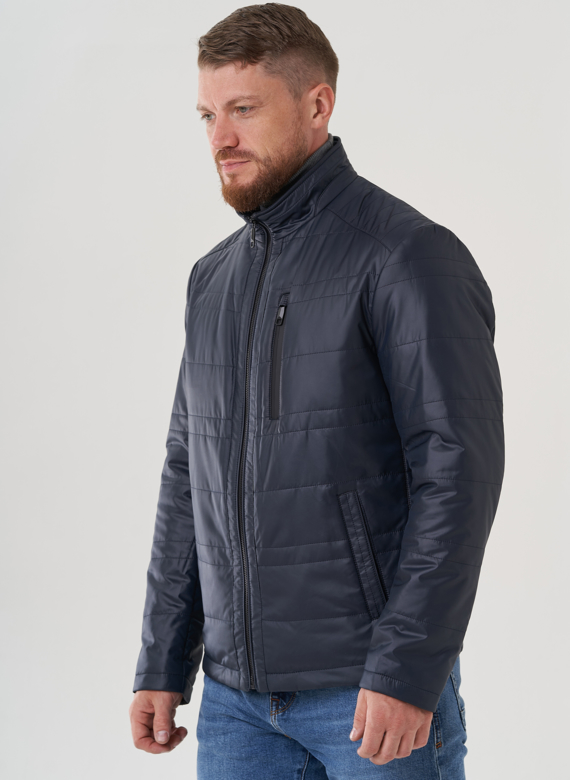 Мужская куртка синего цвета 