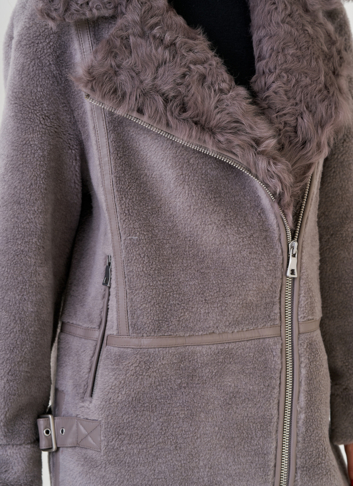 Женская куртка "косуха" из искусственного меха