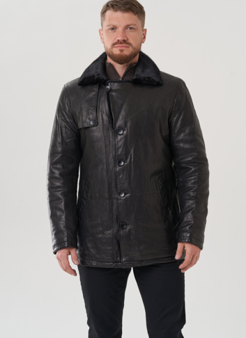 Мужская куртка из натуральной кожи черного цвета 