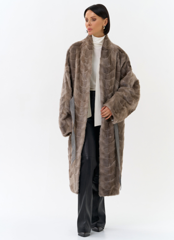 Шуба из меха норки с поясом