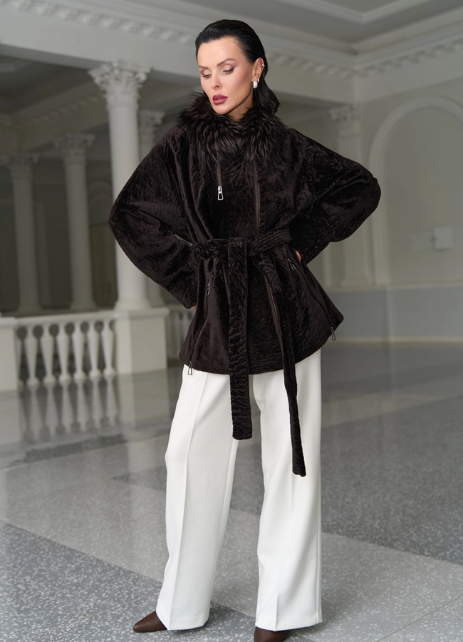 Дубленка натуральная с воротником из меха лисы модель № 31624 в рассрочку