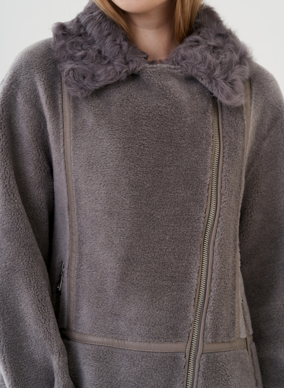 Женская куртка "косуха" из искусственного меха