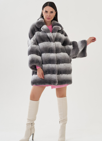 Шуба из кролика оверсайз