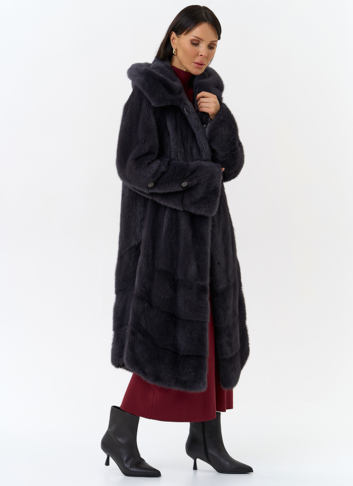 Шуба из меха норки с капюшоном