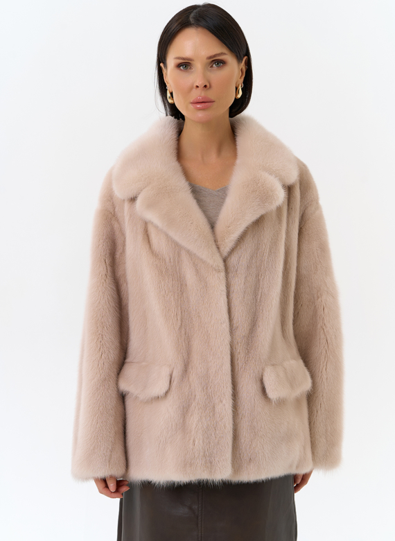 Шуба из меха норки с английским воротником