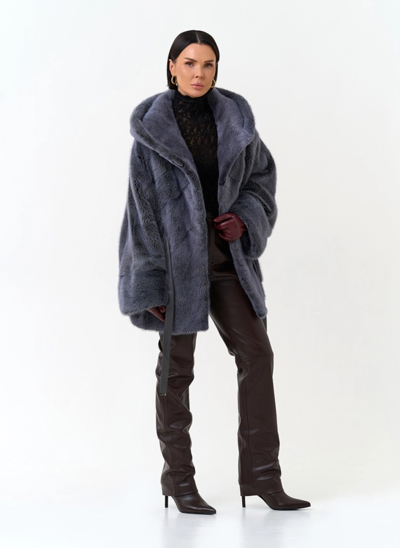 Женская норковая шуба с капюшоном фото