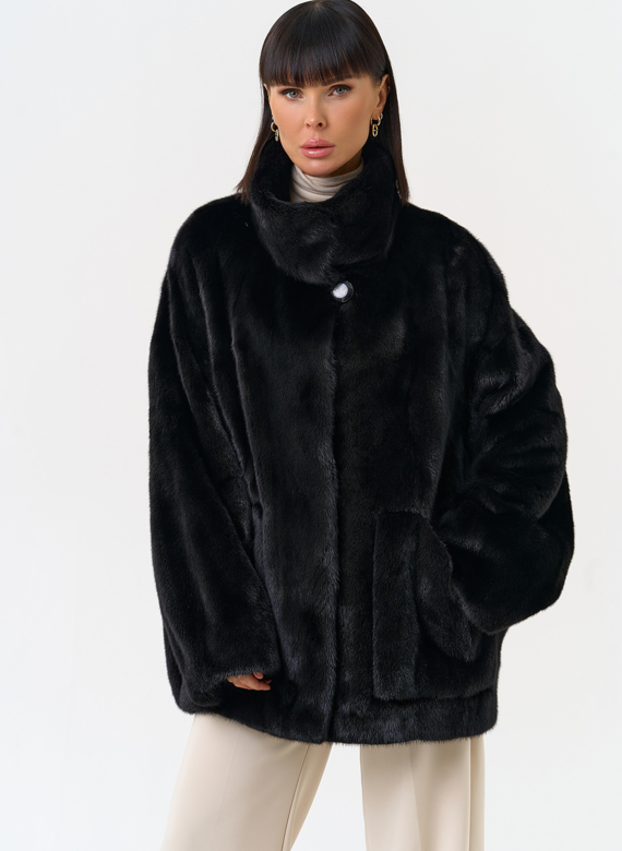 Женская шуба из скандинавской норки с воротником стойкой