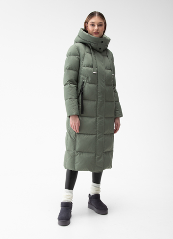 Женский пуховик с капюшоном 